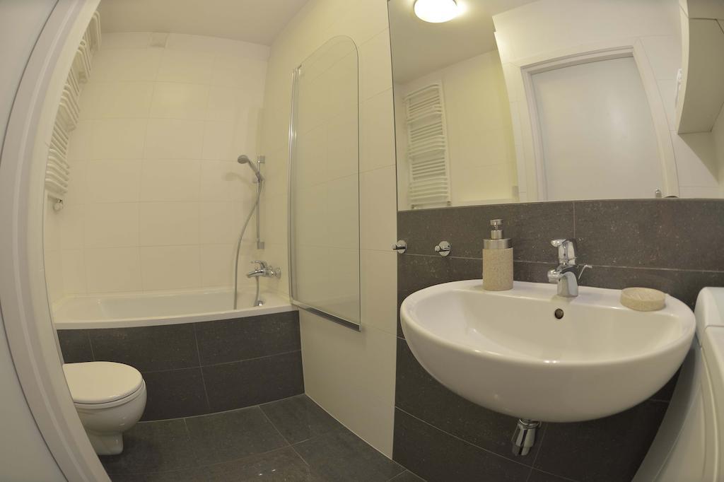 Apartamenty Karawela - Marina Primore Widok Na Morze Danzica Camera foto
